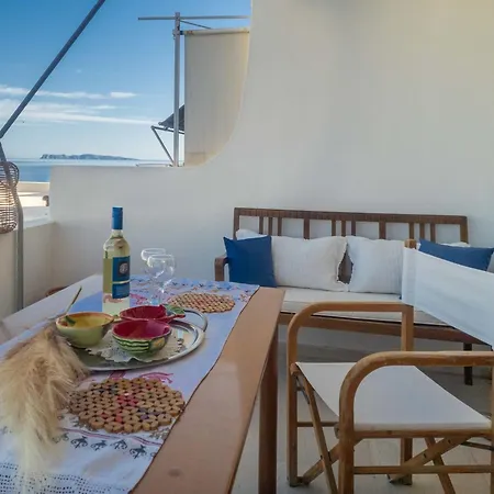 Petras Sea View - 50 Meters From The Sea Διαμέρισμα *